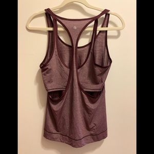 4/15$ 💙 Lululemon Tank